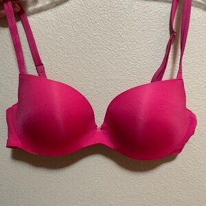 Victoria’s Secret Pink Push up Bra